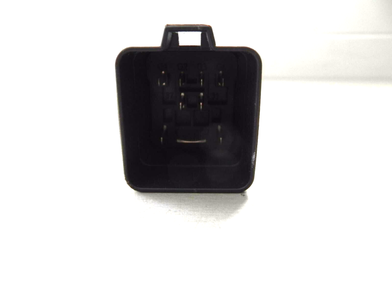 Priekšizgaismojuma releji Audi Seat Skoda VW Chevrolet Chrysler JEEP Dodge Opel