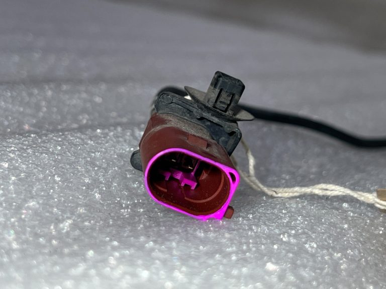 Skoda Roomster dīzeļdegvielas izplūdes temperatūras sensors 03L906088EN