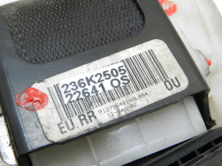 SAAB 9-3 93 YS3F Aizmugurējā drošības josta kreisā labā melna 12796401