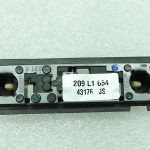 Saab 9-5 95 YS3E salons aizmugurējā apgaismojuma spuldzes ligzda iekšpusē 09/97-07/01 4677100
