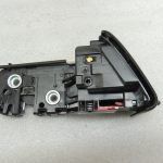 Škoda Superb III B8 3V Aizmugurējā labās puses atzveltnes slēdzene 5Q0885682