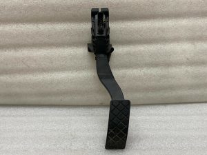 Škoda Superb III B8 3V accelerator pedal 5Q1723503H