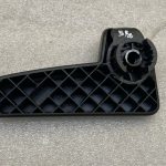 Škoda Superb III B8 3V Rokturis vāka slēdzenes kabelim 6R1823533