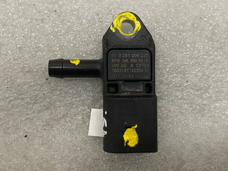 Škoda Superb III B8 3V Izplūdes gāzu spiediena sensors Paātrinājuma spiediena sensors 04L906051B