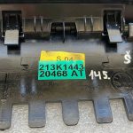 Skoda Superb III B8 3V Interjera aizmugurējā centrālās konsoles paneļa malas bloks