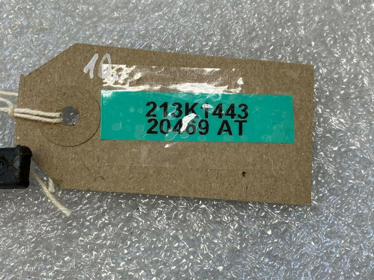 Skoda Superb VW Audi Audi Seat ABS sensors priekšējais kreisais WHT003861