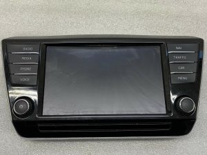 Škoda Superb III B8 3V Display unit and control panel with touchscreen 3V0919606