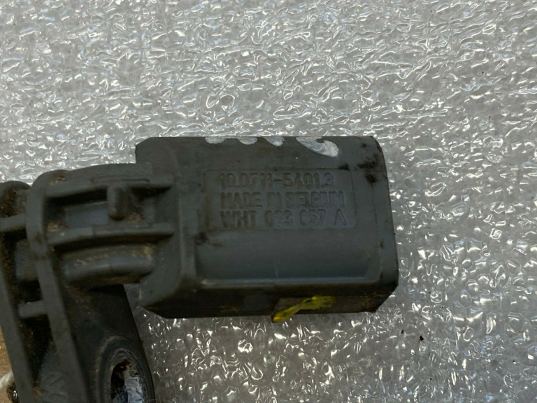 Skoda Superb VW Audi Audi Seat ABS sensors aizmugurējais kreisais WHT003857