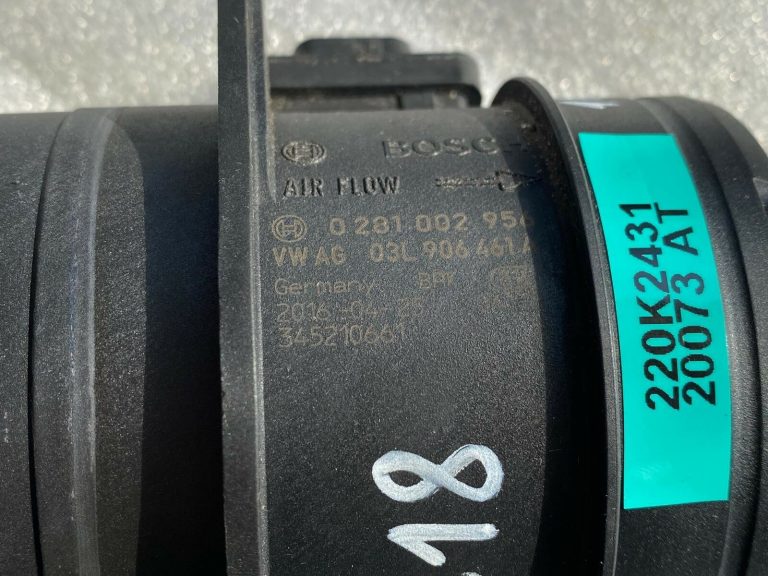 Škoda Superb III B8 3V Masas gaisa plūsmas mērītājs Gaisa plūsmas mērītājs 03L906461A