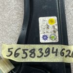 Skoda Kodiaq loga regulators bez motora, aizmugurējais, labais 565839462a