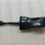 Skoda Kadiaq oriģinālais durvju stiprinājums aizmugurējā labajā pusē 565839249 565839267