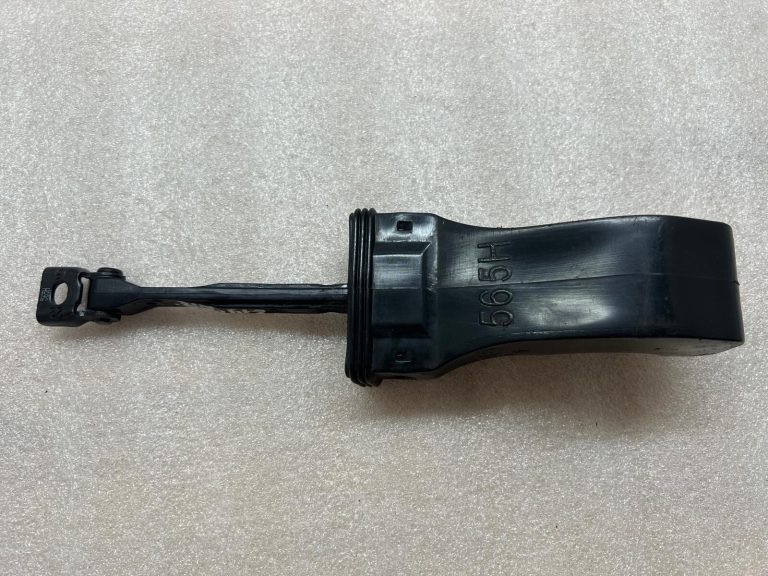 Skoda Kadiaq oriģinālais durvju stiprinājums aizmugurējā labajā pusē 565839249 565839267