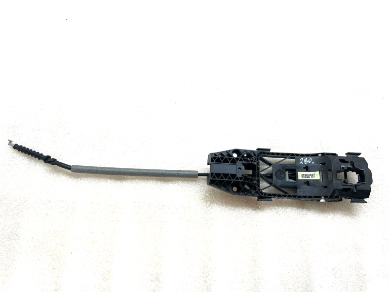Skoda vw oriģināls durvju rokturis kausa gultņa kronšteins aizmugurējais kreisais labais 5n0839885h