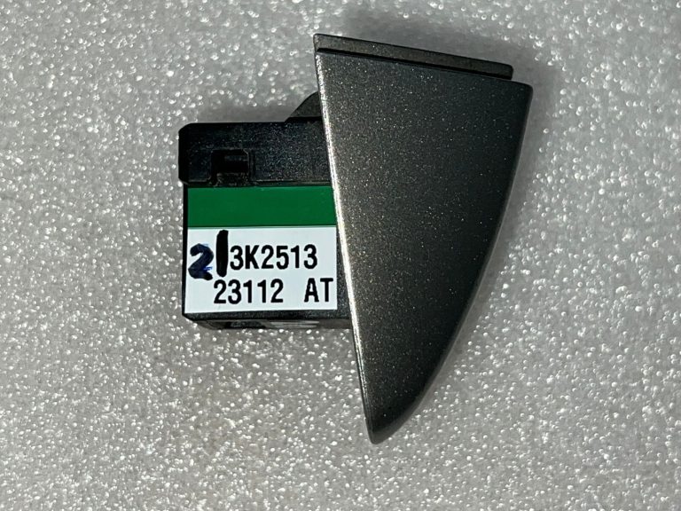 Skoda Kodiaq vāka vāciņš durvju rokturim priekšpusē pa labi 5G0839168D