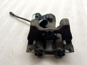 Skoda Kodiaq aizmugurējā kreisā bremžu suports 3Q0615423 3Q0998281