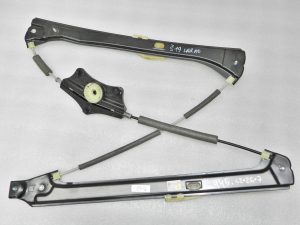 Skoda Kodiaq NS7 Logu regulators priekšējais labais (bez motora) 565837462 Oriģinālais