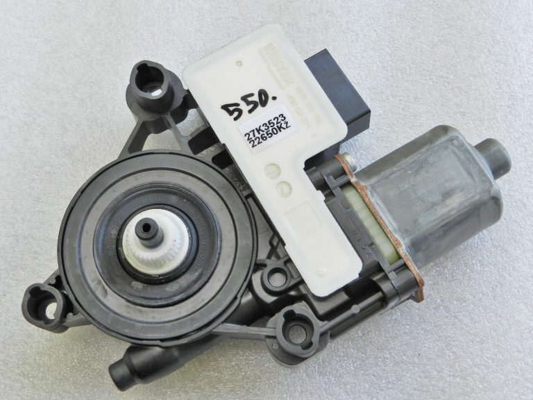 Skoda Kodiaq NS7 Tiguan AD Logu regulatora motors aizmugurējā labajā pusē 5Q0959408A Oriģināls