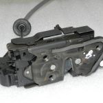 Skoda Kodiaq NS7 Tiguan II Aizmugures kreiso durvju slēdzene 5TA839015D Oriģināla