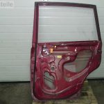 Suzuki Liana Kombi Aizmugurējās durvis Aizmugurējā labā ZY8 Shinning Red
