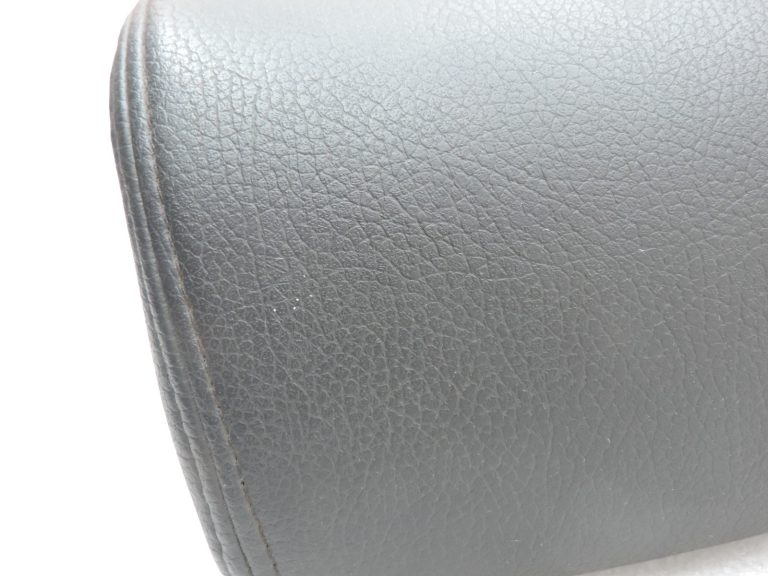 Oriģinālais SAAB 9-3 II YS3F aizmugurējais kreisais galvas balsts Leatherette Black 12790490