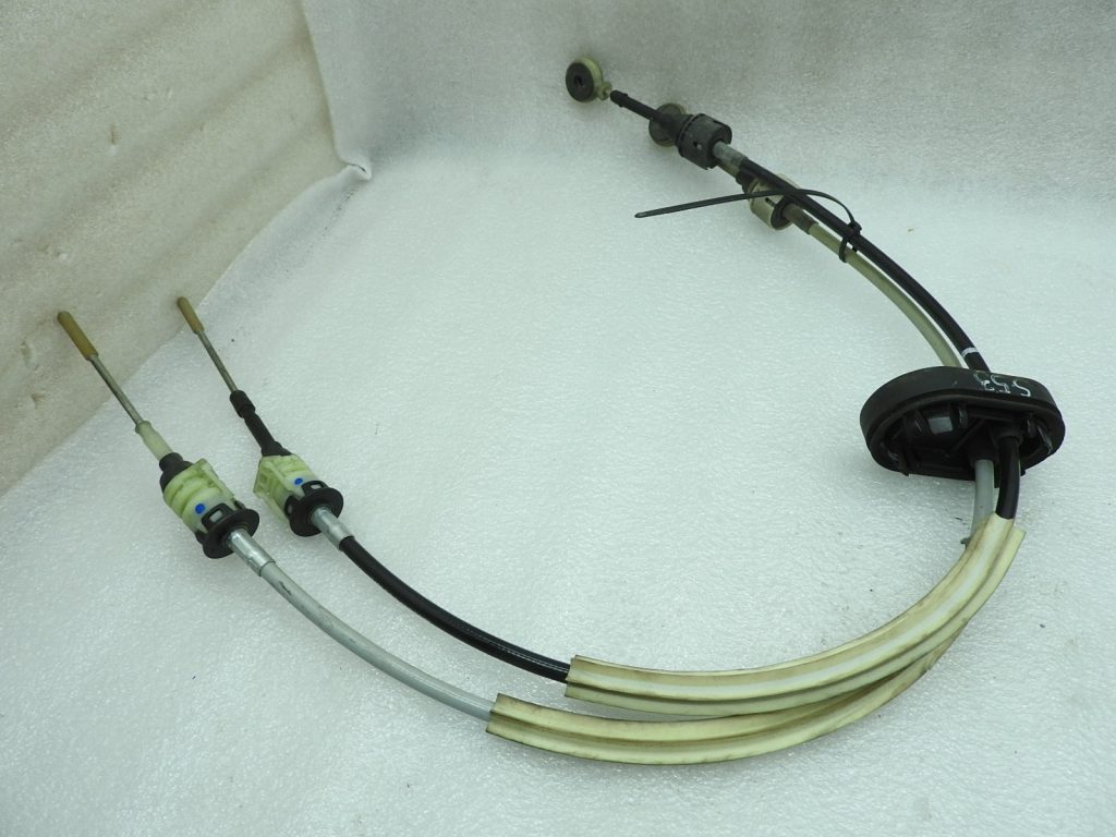 Gearshift cable Gearshift cable for SAAB 9-3 (YS3F) 1.9 TID 55557395