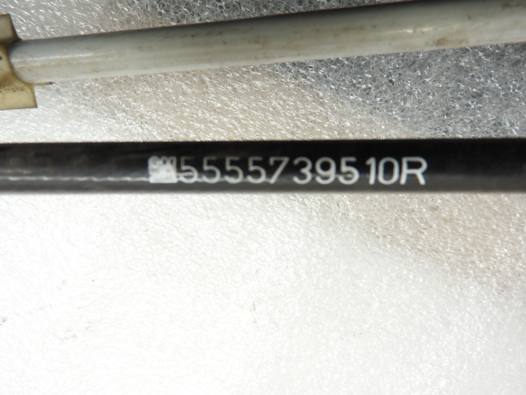 Pārnesumu pārslēgšanas trose Pārnesumu pārslēgšanas trose priekš SAAB 9-3 (YS3F) 1.9 TID 55557395
