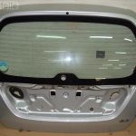 Suzuki Liana Aizmugurējā durvju vāka krāsa Sudraba Z2S Aizmugurējā durvju vāks
