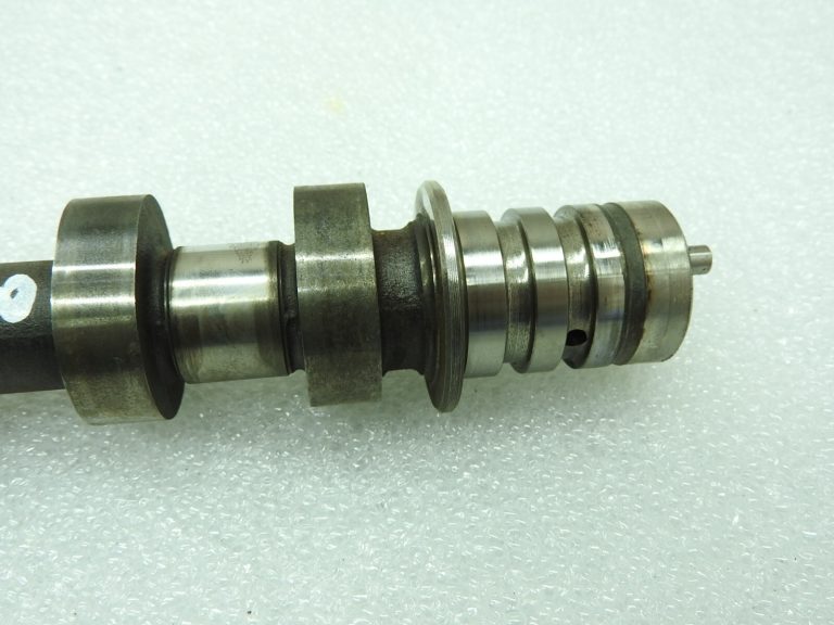 Suzuki 1.4i Turbo K14D sadales vārpsta izplūdes 12720-53SA1 1272053SA1