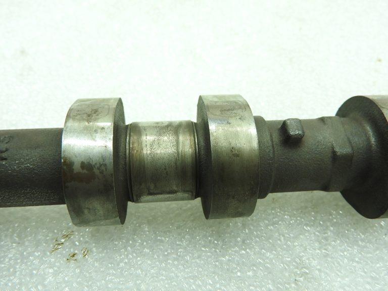 Suzuki 1.4i Turbo K14D sadales vārpsta izplūdes 12720-53SA1 1272053SA1