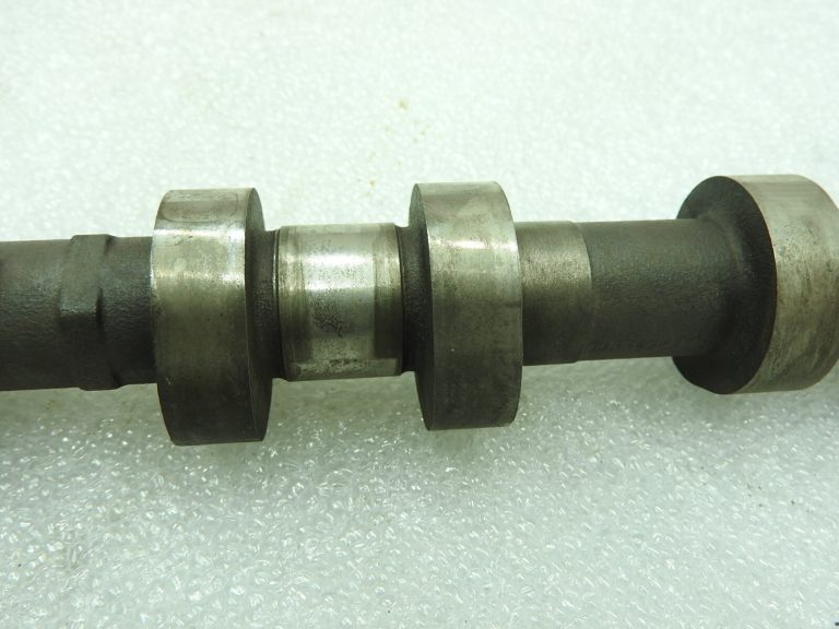 Suzuki 1.4i Turbo K14D sadales vārpsta izplūdes 12720-53SA1 1272053SA1