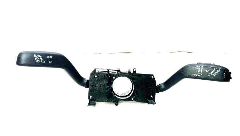 Skoda Fabia stūres slēdzis 7H0953513L