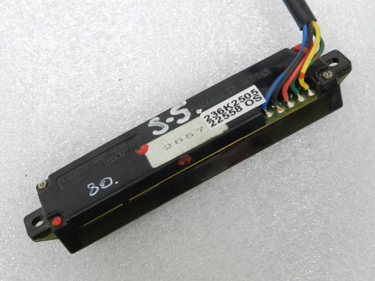Subaru Impreza I GC instrumentu paneļa digitālais pulksteņa displejs 85201FA000 85201FA001