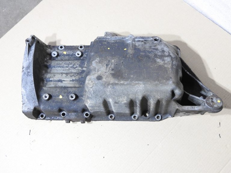 Motora kartera eļļas tvertne SAAB 9000 900 9133158 911702 B202L