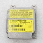 Smart Forfour W454 Colt VI gaisa spilvena vadības bloks A4548200426, A4548203526, MR587758