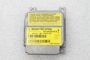 Smart Forfour W454 Colt VI airbag control unit A4548200426, A4548203526, MR587758