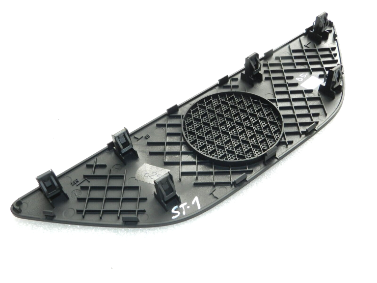Seat Leon Mk3 5F oriģināls instrumentu paneļa centrālā skaļruņa vāks 5F2857227