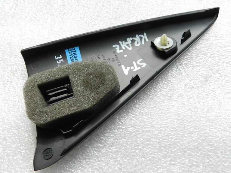 Seat Leon Mk3 5F oriģināls aizmugurējais kreisais iekšējais durvju vāks melns 5F4839971