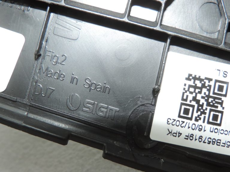 Oriģinālais Cupra Leon KL8 priekšējā paneļa pārsegs kreisais 5FB857919F
