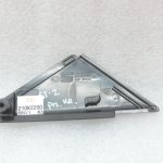 Oriģinālais Cupra Leon KL8 priekšējo kreiso durvju vāka trīsstūris 5FA837637G