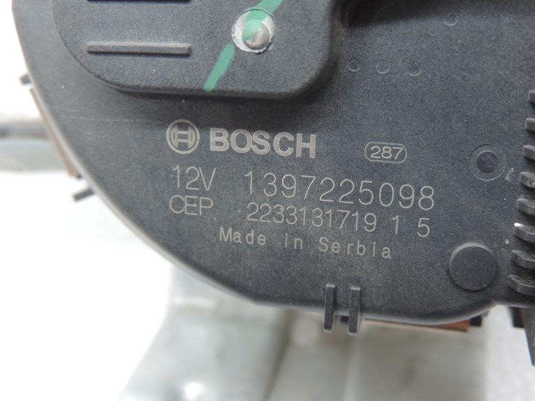 Oriģinālais Cupra Leon KL1 KL8 priekšējā stikla tīrītāja motors ar savienojumu 5FB955023B