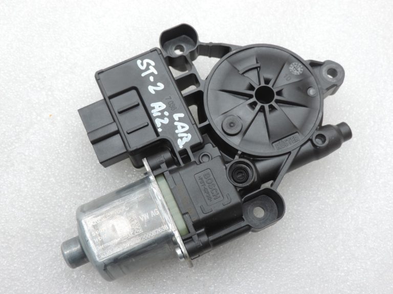 Oriģinālais Cupra Leon KL1 KL8 aizmugurējā loga regulatora motors pa labi 5Q0959408D