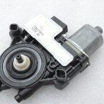 Oriģinālais Cupra Leon KL1 KL8 aizmugurējā loga regulatora motors pa labi 5Q0959408D