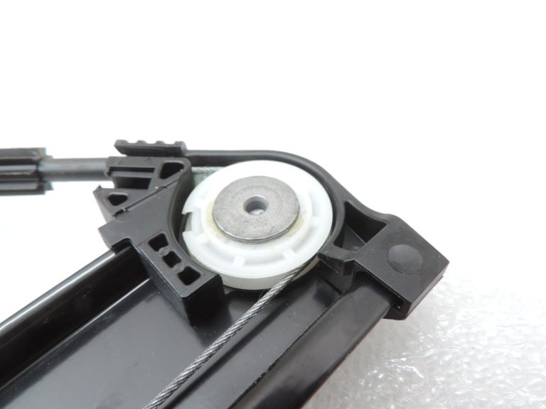Oriģinālais Cupra Leon KL1 KL8 aizmugurējais kreisais loga regulators 5FA839461, 5FA 839 461