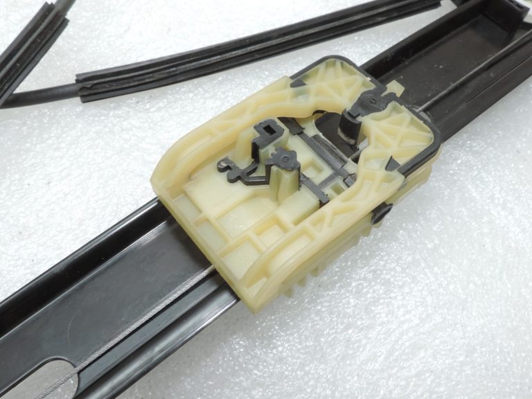 Oriģinālais Cupra Leon KL1 KL8 Logu regulators priekšējais labais 5FA837461B, 5FA837461E