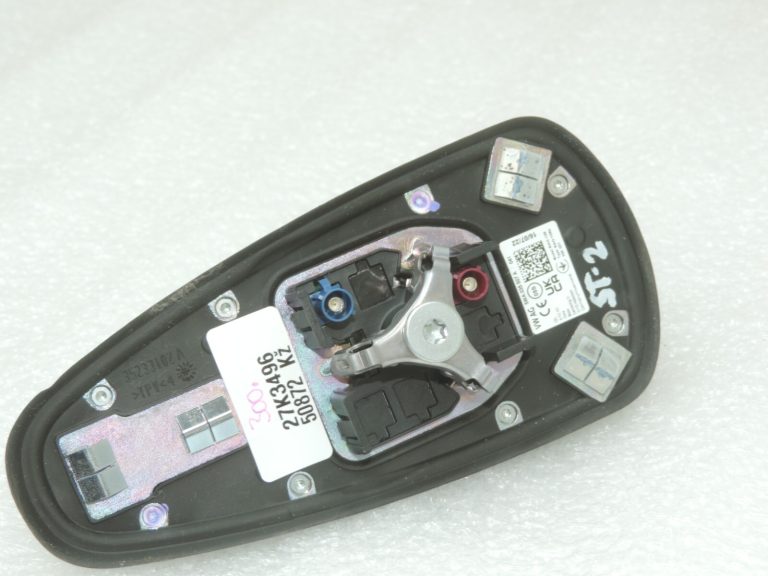 Oriģinālā Cupra Leon KL8 Sportstourer jumta antena (0E / Y9T) Mythos black