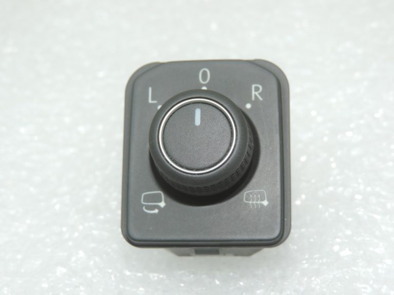 Oriģinālais Cupra Leon KL8 Sportstourer ārējā spoguļa slēdzis 3G0959565C