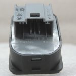 Oriģinālais Cupra Leon KL8 Sportstourer ārējā spoguļa slēdzis 3G0959565C