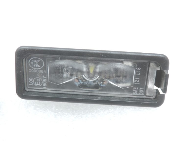 Oriģinālais Cupra Leon KL8 numura apgaismojums 3G5943021, 3G5 943 021