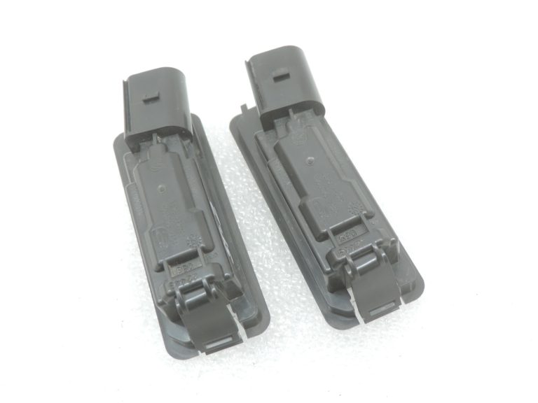 Oriģinālais Cupra Leon KL8 numura apgaismojums 3G5943021, 3G5 943 021