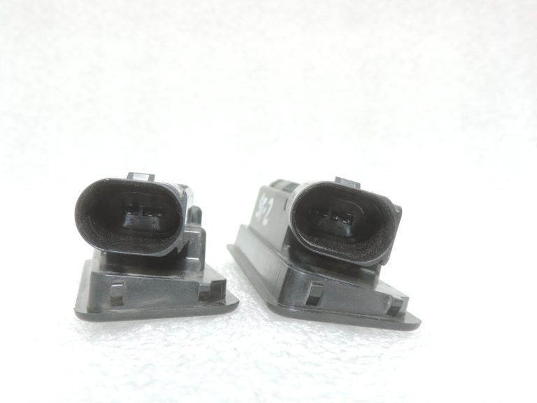 Oriģinālais Cupra Leon KL8 numura apgaismojums 3G5943021, 3G5 943 021